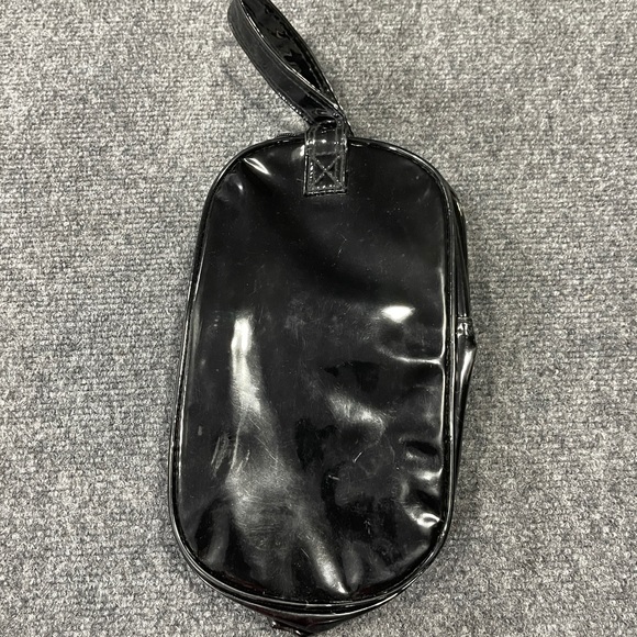 *Dance Shoe Storage Bag with Zipper Black % Pink - Picture 5 of 6